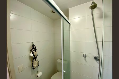 Apartamento para alugar com 57m², 3 quartos e 1 vaga Apartamento para alugar com 57m², 3 quartos e 1 vagaBanheiro 1