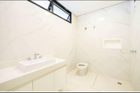 Casa de condomínio à venda com 600m², 4 quartos e 6 vagas Casa de condomínio à venda com 600m², 4 quartos e 6 vagasFoto 39