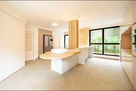 Casa de condomínio à venda com 600m², 4 quartos e 6 vagas Casa de condomínio à venda com 600m², 4 quartos e 6 vagasFoto 16