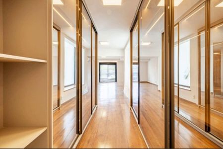 Casa de condomínio à venda com 600m², 4 quartos e 6 vagas Casa de condomínio à venda com 600m², 4 quartos e 6 vagasFoto 29