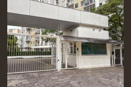 Apartamento à venda com 57m², 2 quartos e 1 vaga Apartamento à venda com 57m², 2 quartos e 1 vagaFachada e portaria