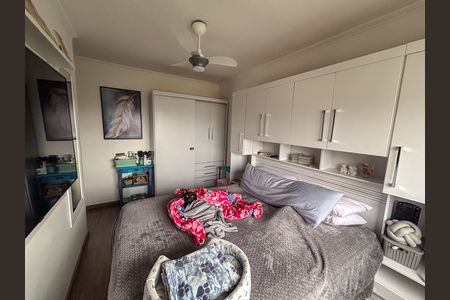 Quarto 1 de apartamento à venda com 2 quartos, 57m² em Jardim Carvalho, Porto Alegre