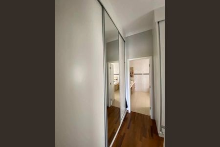 Casa de condomínio à venda com 270m², 4 quartos e 4 vagas Casa de condomínio à venda com 270m², 4 quartos e 4 vagasFoto 31
