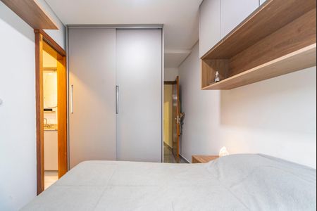 Apartamento à venda com 100m², 2 quartos e 1 vaga Apartamento à venda com 100m², 2 quartos e 1 vagaQuarto 2
