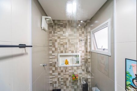 Banheiro de apartamento à venda com 2 quartos, 100m² em Vila Alice, Santo André