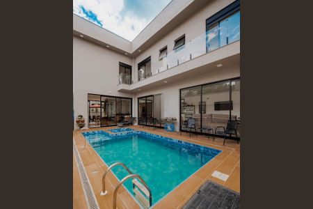 Casa de condomínio à venda com 300m², 3 quartos e 2 vagas Casa de condomínio à venda com 300m², 3 quartos e 2 vagasFoto 24