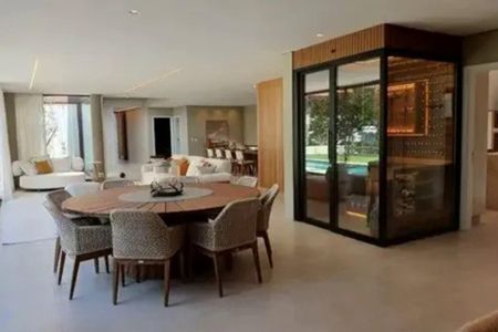 Casa de condomínio à venda com 700m², 4 quartos e 9 vagas Casa de condomínio à venda com 700m², 4 quartos e 9 vagasFoto 11