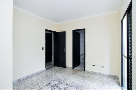 Casa à venda com 75m², 3 quartos e 2 vagasSuíte