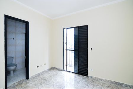 Casa à venda com 75m², 3 quartos e 2 vagasSuíte