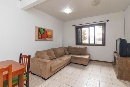 Sala de casa para alugar com 3 quartos, 70m² em Hípica, Porto Alegre