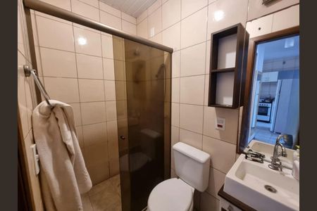 Casa para alugar com 70m², 3 quartos e 1 vaga Casa para alugar com 70m², 3 quartos e 1 vagaBanheiro
