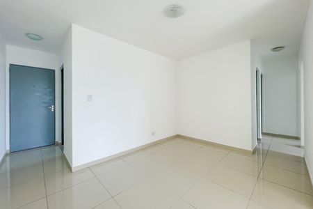 Sala de apartamento para alugar com 3 quartos, 67m² em Continental, Osasco