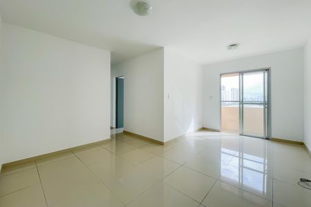 Sala de apartamento para alugar com 3 quartos, 67m² em Continental, Osasco