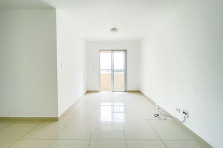 Sala de apartamento para alugar com 3 quartos, 67m² em Continental, Osasco