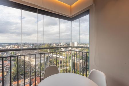 Apartamento à venda com 51m², 2 quartos e 1 vaga Apartamento à venda com 51m², 2 quartos e 1 vagaVaranda da sala