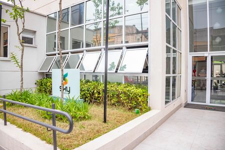 Apartamento à venda com 51m², 2 quartos e 1 vaga Apartamento à venda com 51m², 2 quartos e 1 vagaEntrada