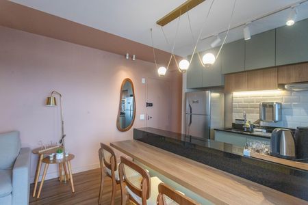 Apartamento à venda com 51m², 2 quartos e 1 vaga Apartamento à venda com 51m², 2 quartos e 1 vagaSala