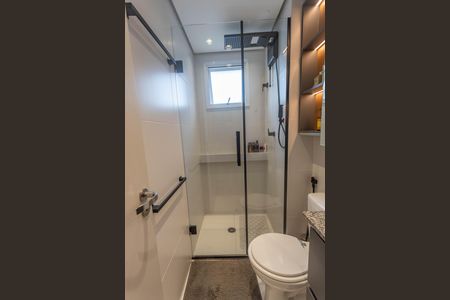 Apartamento à venda com 51m², 2 quartos e 1 vaga Apartamento à venda com 51m², 2 quartos e 1 vagaBanheiro da suíte