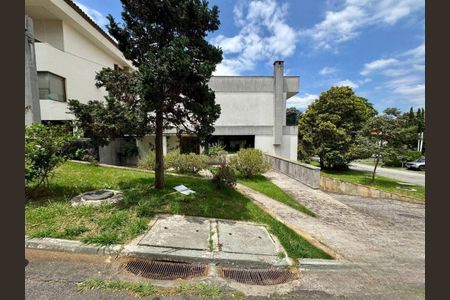 Foto 03 de casa de condomínio à venda com 4 quartos, 651m² em Residencial Seis (Alphaville), Santana de Parnaíba
