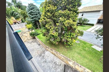 Casa de condomínio à venda com 651m², 4 quartos e 8 vagas Casa de condomínio à venda com 651m², 4 quartos e 8 vagasFoto 32