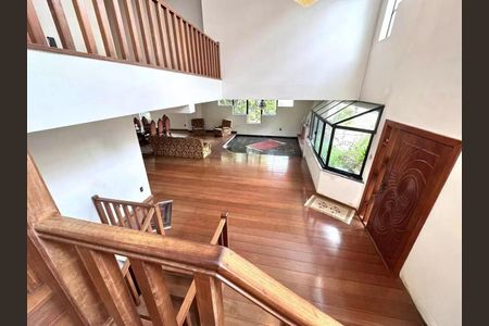 Casa de condomínio à venda com 651m², 4 quartos e 8 vagas Casa de condomínio à venda com 651m², 4 quartos e 8 vagasFoto 12