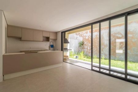 Casa de condomínio à venda com 215m², 3 quartos e 2 vagas Casa de condomínio à venda com 215m², 3 quartos e 2 vagasFoto 01