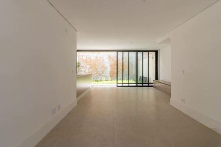 Casa de condomínio à venda com 215m², 3 quartos e 2 vagas Casa de condomínio à venda com 215m², 3 quartos e 2 vagasFoto 04