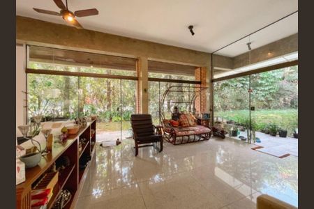 Casa de condomínio à venda com 400m², 4 quartos e 4 vagas Casa de condomínio à venda com 400m², 4 quartos e 4 vagasFoto 08