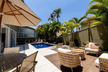 Casa de condomínio à venda com 540m², 5 quartos e 3 vagas Casa de condomínio à venda com 540m², 5 quartos e 3 vagasFoto 07