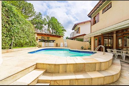 Casa de condomínio à venda com 340m², 3 quartos e 4 vagasFoto 02