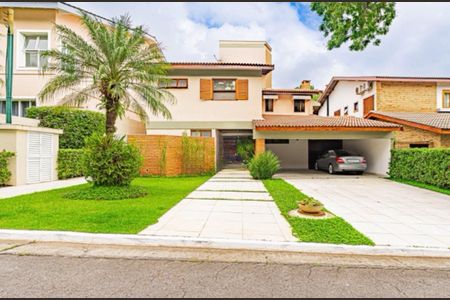 Casa de condomínio à venda com 340m², 3 quartos e 4 vagasFoto 01