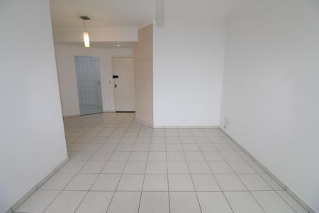 Apartamento para alugar com 83m², 3 quartos e 1 vagaSala