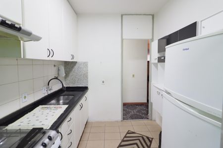 Apartamento à venda com 83m², 3 quartos e 1 vagaCozinha e Área de Serviço