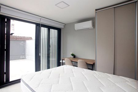 Studio - Quarto de apartamento à venda com 1 quarto, 61m² em Auxiliadora, Porto Alegre