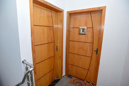 Entrada de apartamento para alugar com 1 quarto, 39m² em Jardim Algarve, Viamão
