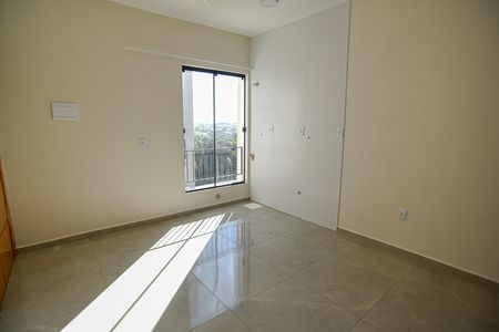 Sala - Cozinha de apartamento para alugar com 1 quarto, 39m² em Jardim Algarve, Viamão