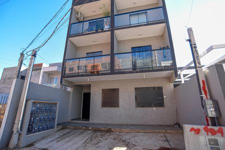 Fachada de apartamento para alugar com 1 quarto, 39m² em Jardim Algarve, Viamão