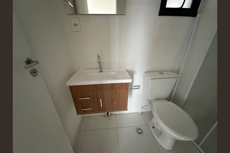 Apartamento para alugar com 59m², 2 quartos e 1 vaga Apartamento para alugar com 59m², 2 quartos e 1 vagaBanheiro