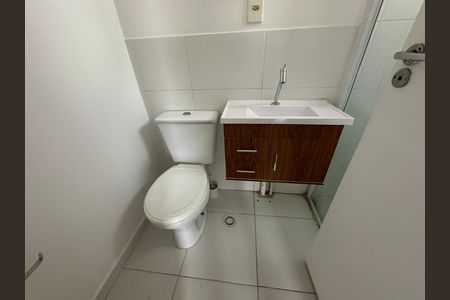Apartamento para alugar com 59m², 2 quartos e 1 vaga Apartamento para alugar com 59m², 2 quartos e 1 vagaBanheiro da Suíte