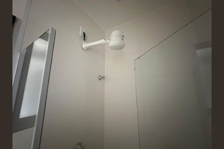 Apartamento para alugar com 59m², 2 quartos e 1 vaga Apartamento para alugar com 59m², 2 quartos e 1 vagaBanheiro