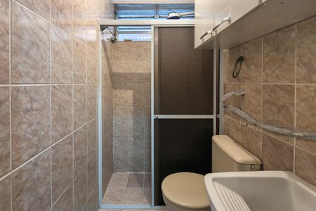 Studio para alugar com 25m², 0 quarto e sem vaga Studio para alugar com 25m², 0 quarto e sem vagaBanheiro