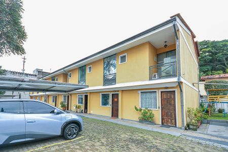 Casa à venda com 136m², 2 quartos e 2 vagas Casa à venda com 136m², 2 quartos e 2 vagasÁrea comum