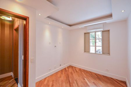 Casa à venda com 136m², 2 quartos e 2 vagas Casa à venda com 136m², 2 quartos e 2 vagasQuarto 1