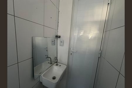 Casa para alugar com 55m², 1 quarto e sem vaga Casa para alugar com 55m², 1 quarto e sem vagaBanheiro