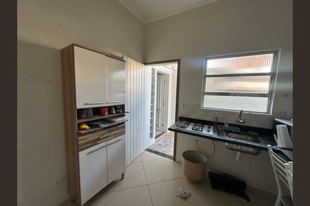 Cozinha de casa para alugar com 1 quarto, 55m² em Sá Catarina de Moraes, São Vicente