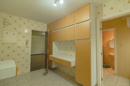 Apartamento à venda com 120m², 3 quartos e 2 vagasCozinha