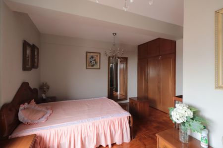 Apartamento para alugar com 205m², 4 quartos e 2 vagasQuarto 4 - Suíte