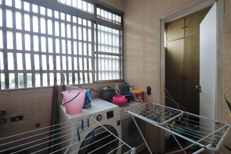 Apartamento para alugar com 205m², 4 quartos e 2 vagasÁrea de Serviço