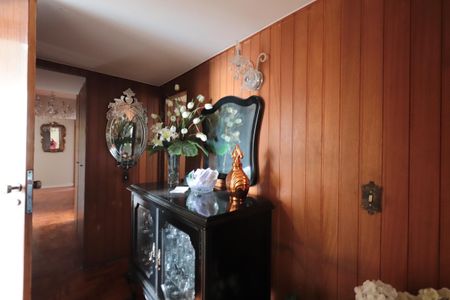 Apartamento para alugar com 205m², 4 quartos e 2 vagasEntrada