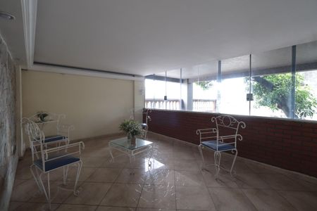 Apartamento para alugar com 205m², 4 quartos e 2 vagasÁrea comum